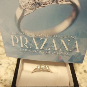 1 carat diamond ring